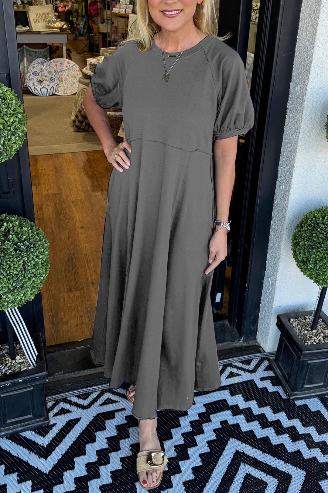 Elis | Women's Solid Color Puff Sleeve Round Neck Long Dress