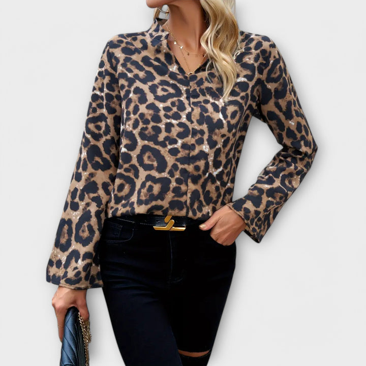 Casual Leopard Print Blouse with Neckline